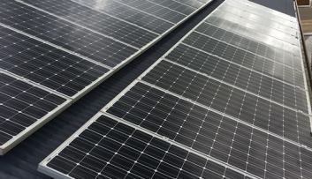 Solar installation, cleaning, maintenance